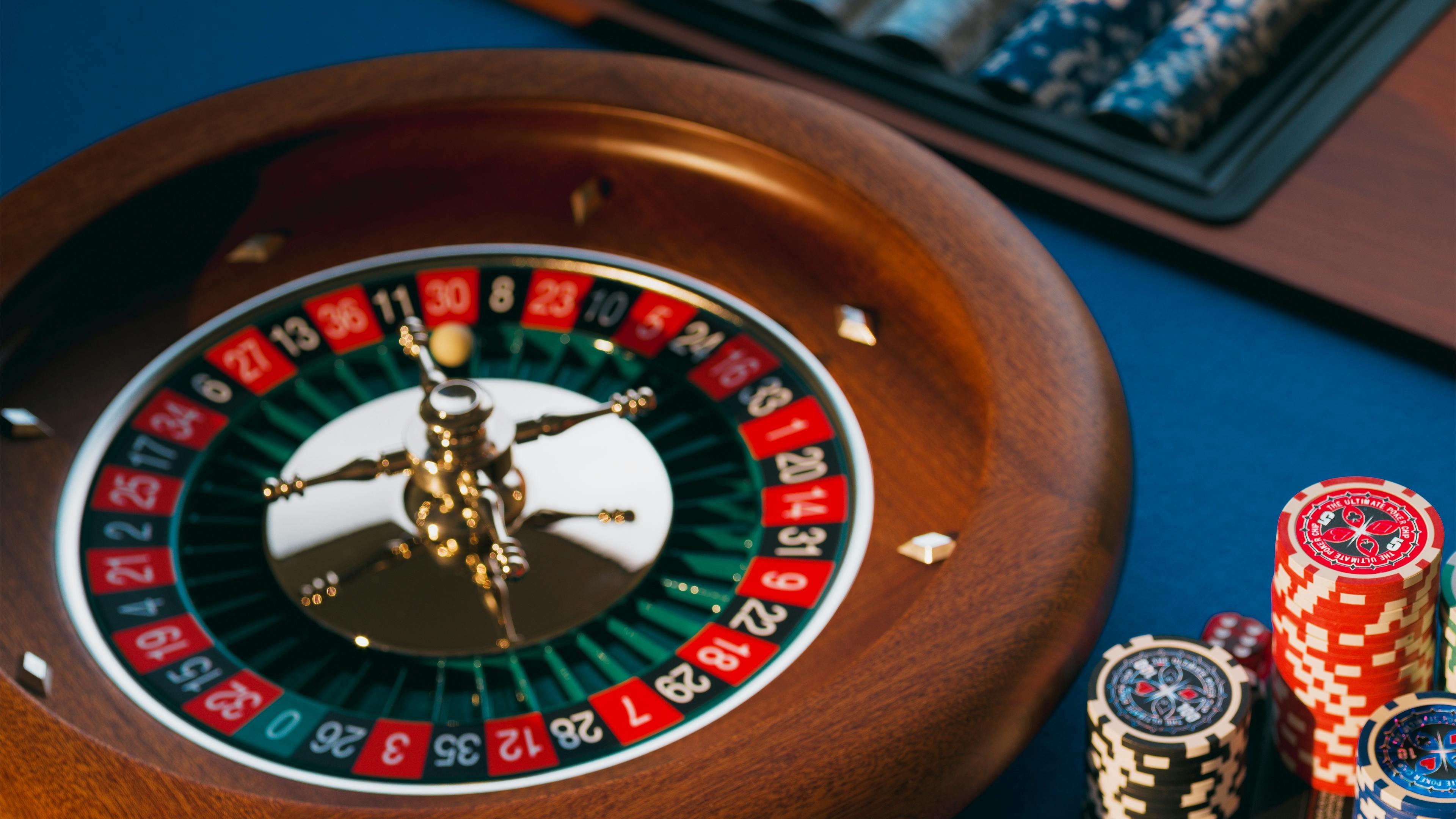 ao8 ဘောလုံးလောင်းကစား Wave Money KBZPay AYA Pay MMK ငွေသွင်းနည်း Myanmar Sportsbook